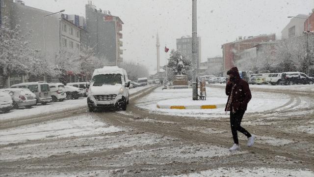 Doğu Anadoludaki 4 il için çığ ve don uyarısı