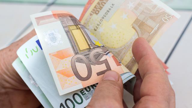 Euro Bölgesinde enflasyon, kayıtlardaki en yüksek seviyesine çıktı