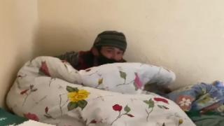 Battaniyenin altından çıkan hırsız: İçim geçmiş