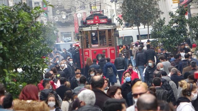İstanbulda risk yükseliyor: COVID-19 başvuruları yüzde 30 arttı