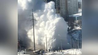 Rusya'da sıcak su borusu patladı