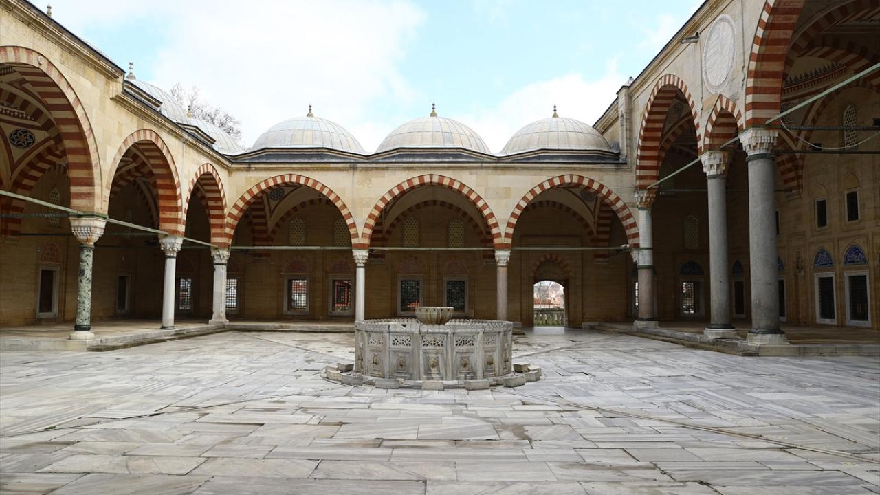 Caminin özellikleri