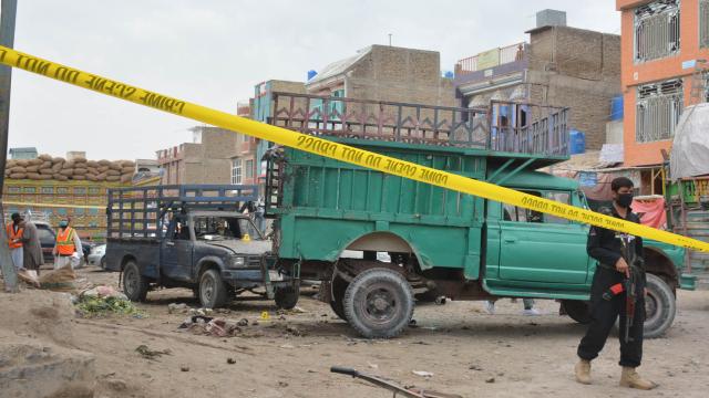 Pakistanda bombalı saldırı: 1 ölü, 11 yaralı