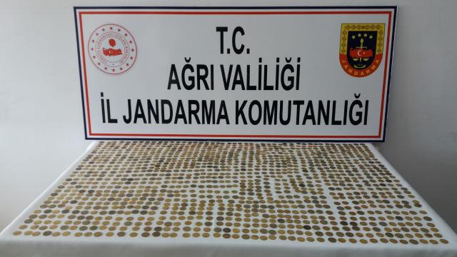 Sahte altınla 4 milyon liralık vurgun yapan çete çökertildi