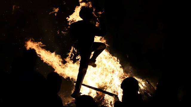 İranda "Çarşamba Suri" kutlamaları: 6 kişi ölü, 331 kişi yaralı