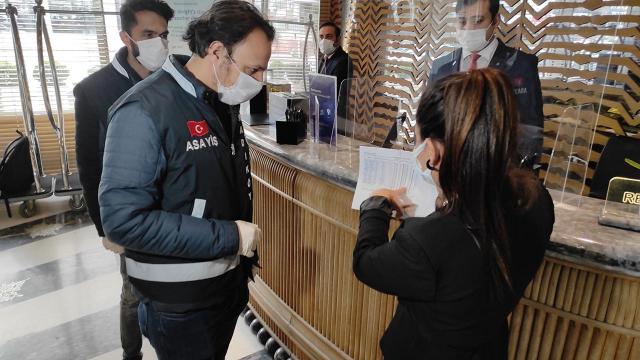 İstanbuldaki dinamik denetlemelerde 3 bin 69 kişiye para cezası