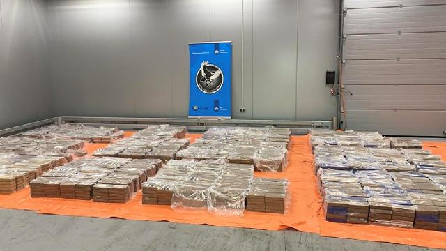 Rotterdam Limanında 4 ton kokain ele geçirildi