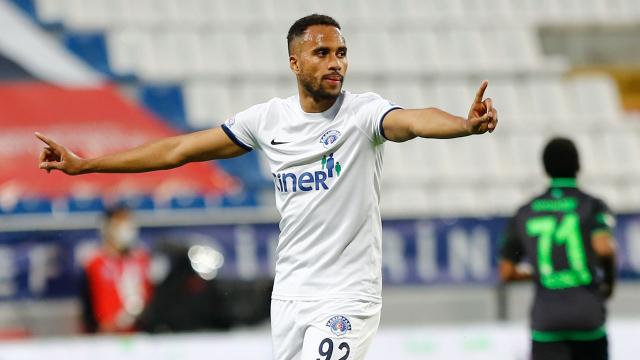 Kasımpaşalı Thelin İsveç Milli Takımının takibinde