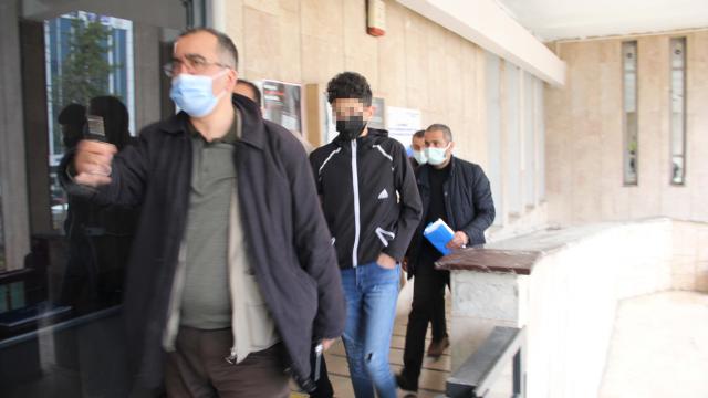 Malatyada babasını av tüfeğiyle öldürdüğü iddia edilen lise öğrencisi tutuklandı