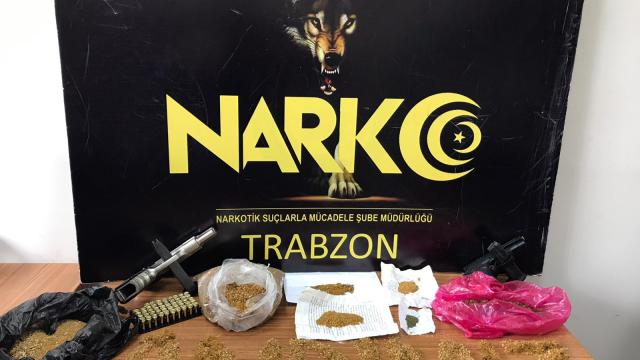 Trabzonda uyuşturucu operasyonunda 4 kişi gözaltına alındı