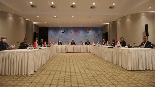 CHPli büyükşehir belediye başkanları Muğlada toplandı