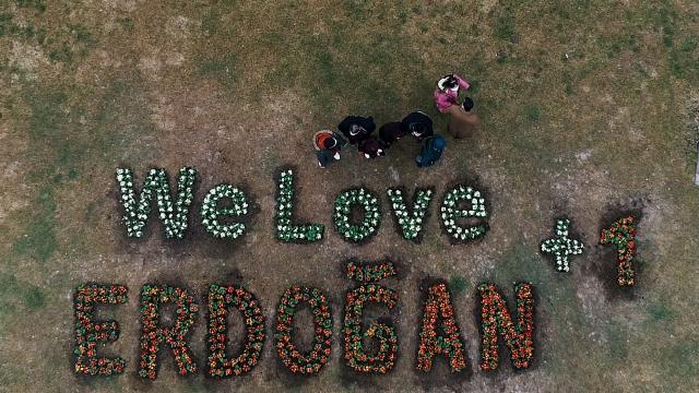 Cumhurbaşkanı Erdoğana Down sendromlu çocuklardan “+1" destek