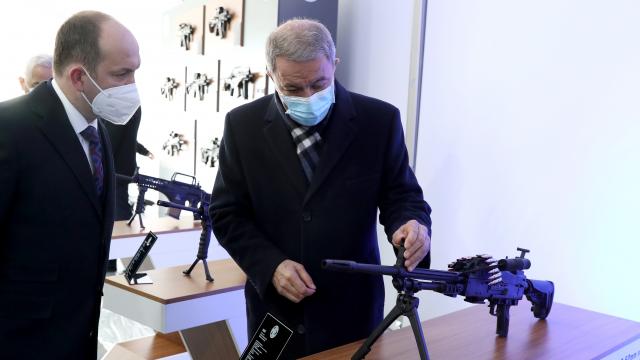 Bakan Akardan MKEK Barutsan Roket ve Patlayıcı Fabrikasına ziyaret