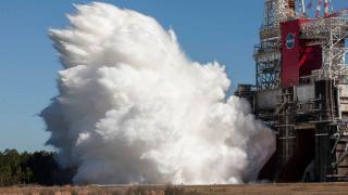 NASA'dan tarihi adım: Ay seferleri için roket motoru testleri geçti