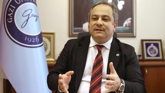 Prof Dr. İlhan: Tedbirlere uyulmaması mutasyonun yoğunluğunu artırıyor