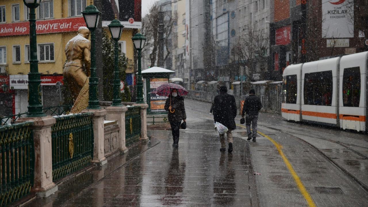 Eskişehir ve Kütahya çevrelerinde kar yağışı bekleniyor