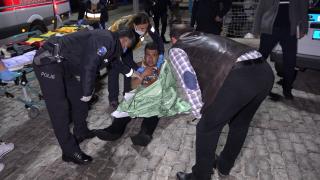 Denizden kurtarıldı, "boyunlukla boğulurum" diye korktu