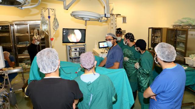 Erzurum Şehir Hastanesinde prostat, kanama ve ağrı olmadan tedavi ediliyor