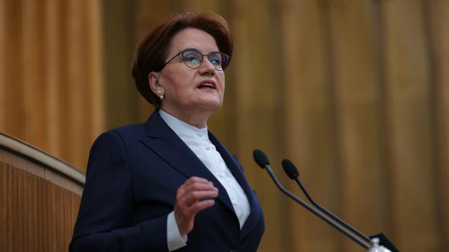 Akşenerden darbe imalı bildiriye tepki: Zevzeklik