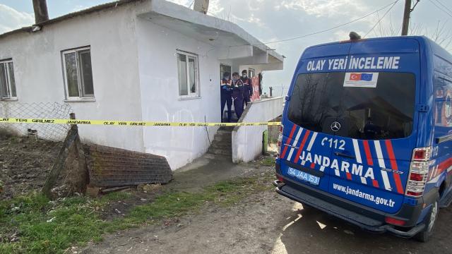 Sakaryada karbonmonoksitten zehirlendiklerinden şüphelenilen anne ve oğlu hayatını kaybetti