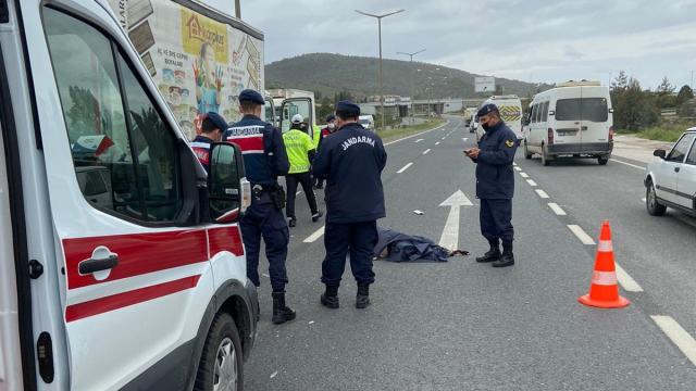 Muğlada kamyonun çarptığı yaya yaşamını yitirdi