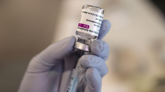 Danimarka AstraZenecanın askıya alınmasını uzattı