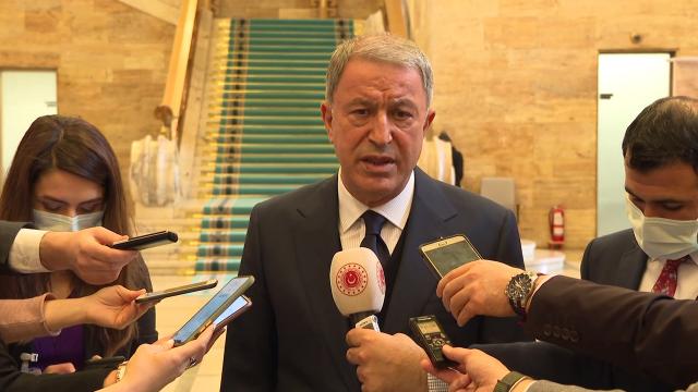 Bakan Akar: Saldırı girişimindeki 220 terörist etkisiz hale getirildi