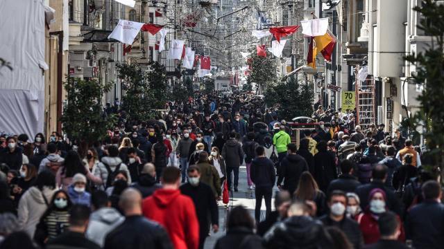 İstanbulda kısıtlamasız cumartesi yoğunluğu