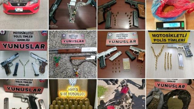 Osmaniyede çok sayıda silah ve uyuşturucu madde ele geçirildi