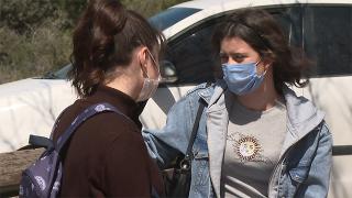 Yetiştirme yurdunda büyüyen abla, kardeşinin koruyucu ailesi oldu