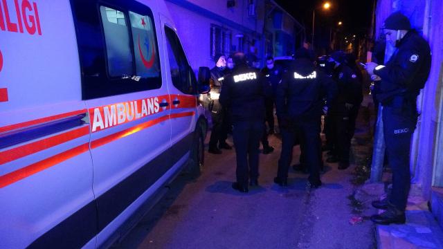 Uygulama yapan bekçi ekibine çarpan sürücü kaçtı
