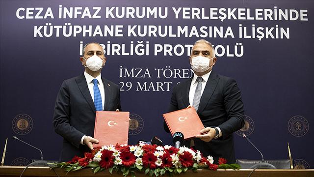 Cezaevlerine kütüphane kurulacak