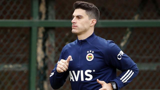 Fenerbahçeli Diego Perotti bu sezon yok