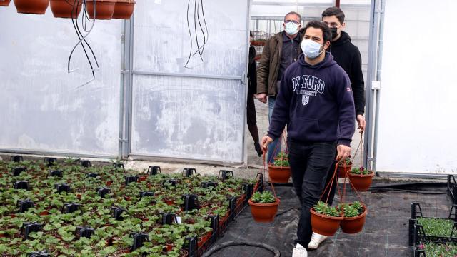 Meslek lisesinin süs bitkileri markalaşma yolunda