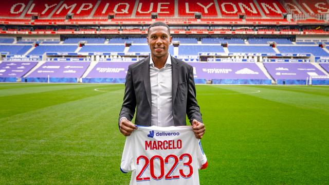 Marcelo 2 yıl daha Olympique Lyonda