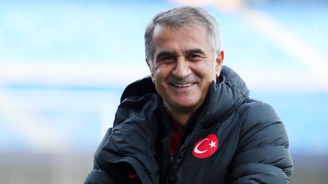 Şenol Güneş: Gurur duyuyorum