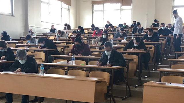 TRTde kurum içi "Görevde Yükselme Sınavı" yapıldı
