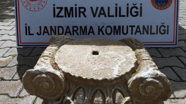 İzmirde Roma dönemine ait sütun başlığı ele geçirildi
