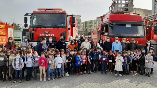 Cizrede öğrencilerle yangın tatbikatı yapıldı