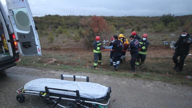 Beyşehirde minibüs devrildi: 1 yaralı