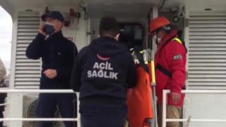 Kocaeli’de batan teknedeki 3 balıkçı kurtarıldı