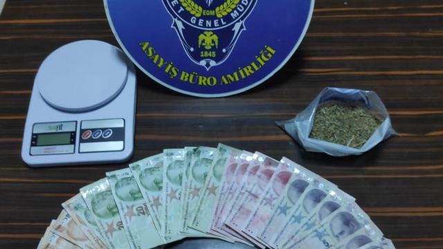 İzmirde 1 ayda 36 şüpheliye uyuşturucudan işlem yapıldı