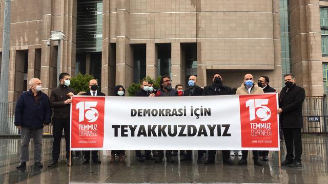 15 Temmuz Derneğinden açıklama yapan emekli amirallere suç duyurusu