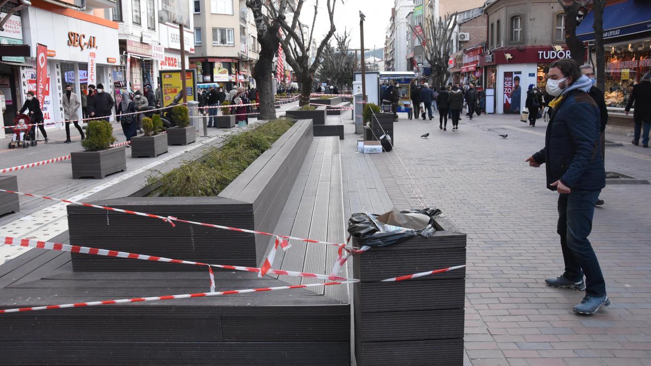 Banklara güvenlik şeridi çekildi