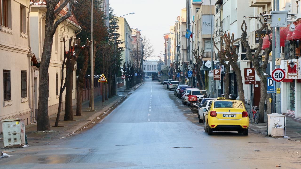 Sosyal mesafeyi azaltan etkinlikler denetim altında