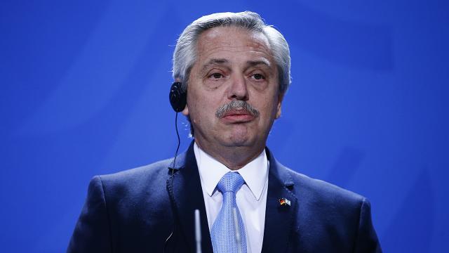 Arjantin Devlet Başkanı Fernandez koronavirüse yakalandı