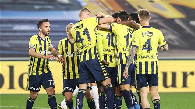 Fenerbahçe, sahasında 65 gün sonra kazandı