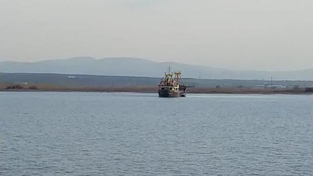 Çanakkalede karaya oturan gemi kurtarıldı