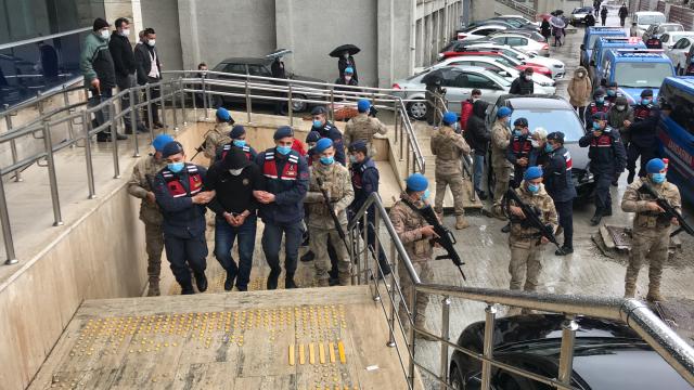 Zonguldakta oğlunu öldürdükten sonra gömen baba ile üvey anne gözaltına alındı