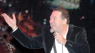 Türk pop müziğinin aşk dolu insanı: Kayahan